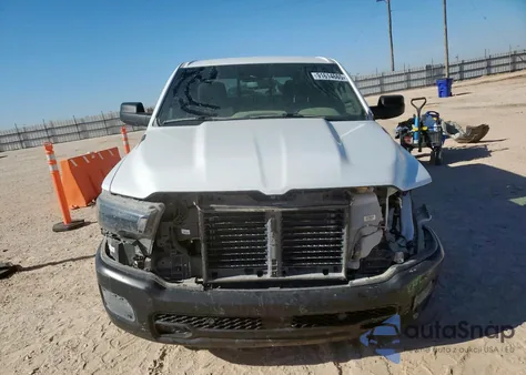 2025 Ram 1500 Tradesman z USA, uszkodzony, nr VIN 1C6SRFGPXSN592492